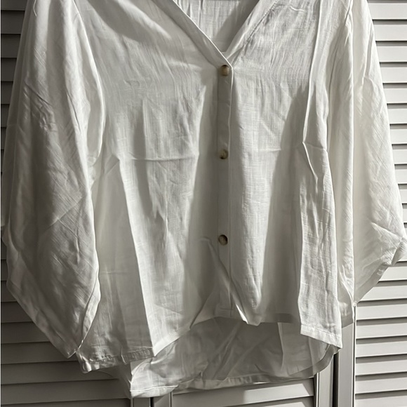 Woman blouse - Picture 2 of 2